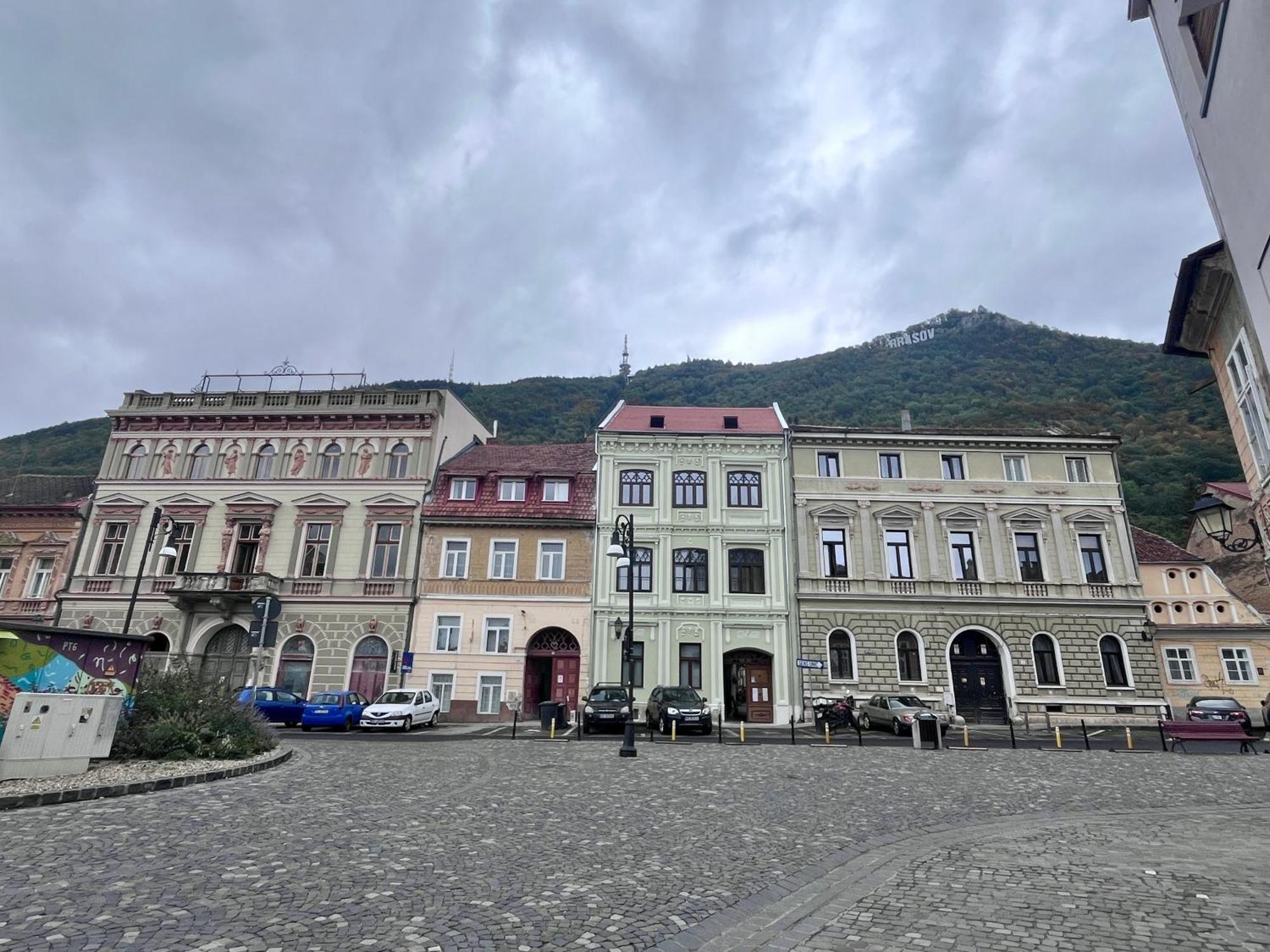 Uptown 46 Appartement Braşov Buitenkant foto