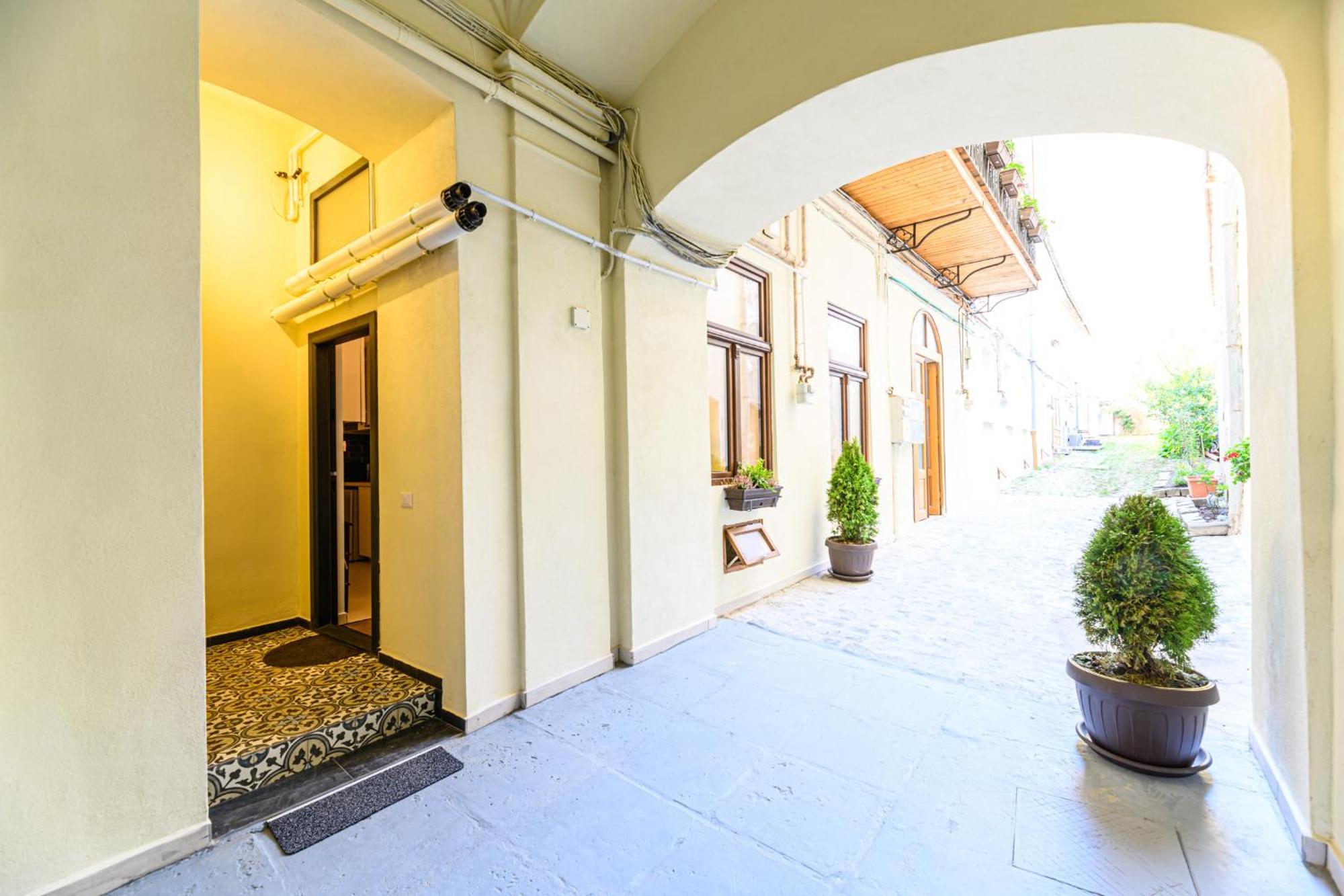 Uptown 46 Appartement Braşov Buitenkant foto